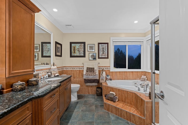 Luxury estate at 8208 Government Road, Burnaby — photo 23