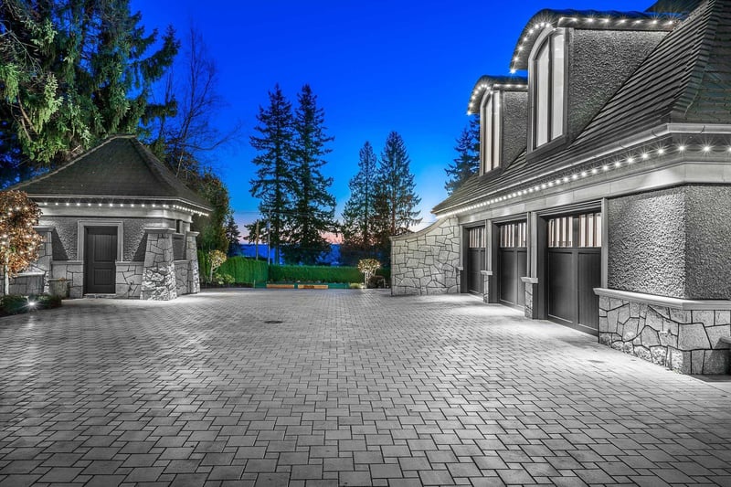 Luxury estate at 13283 56 Avenue, Surrey, BC — photo 8