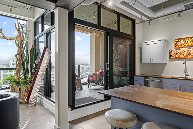 Luxury estate at 605-1630 Pandosy Street, Kelowna, BC — photo 17