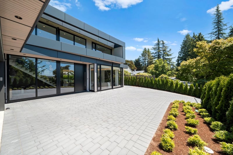 Luxury estate at 680 Westhyde Place, North Vancouver, BC — photo 26