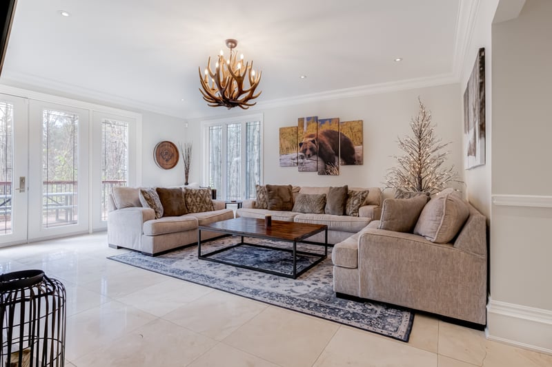 Luxury estate at 18 Elder Crescent, Hamilton, ON — photo 17