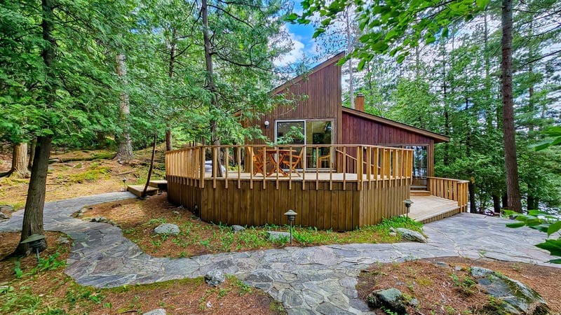 Luxury estate at Browning Island, Bracebridge, ON — photo 10