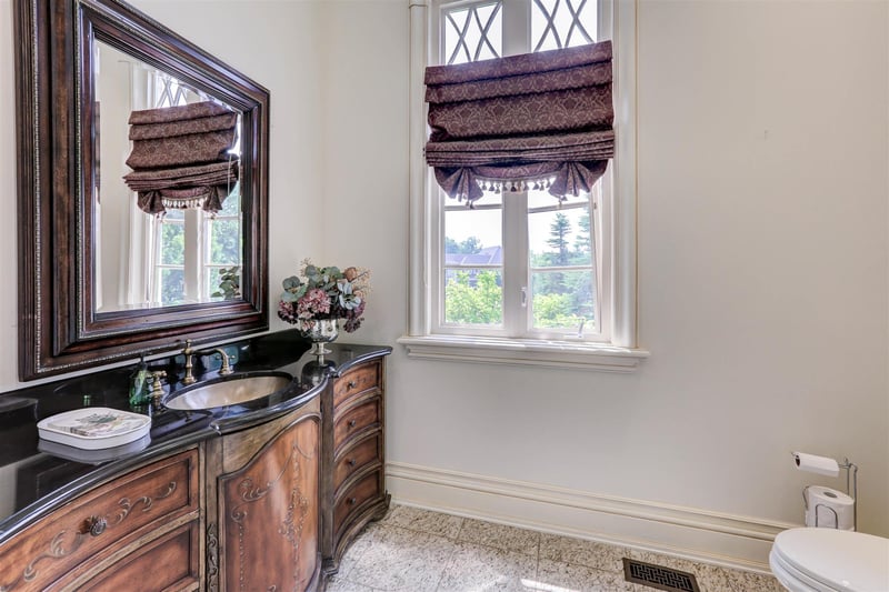 Luxury estate at 95 Eden Vale Dr, King City, ON — photo 23