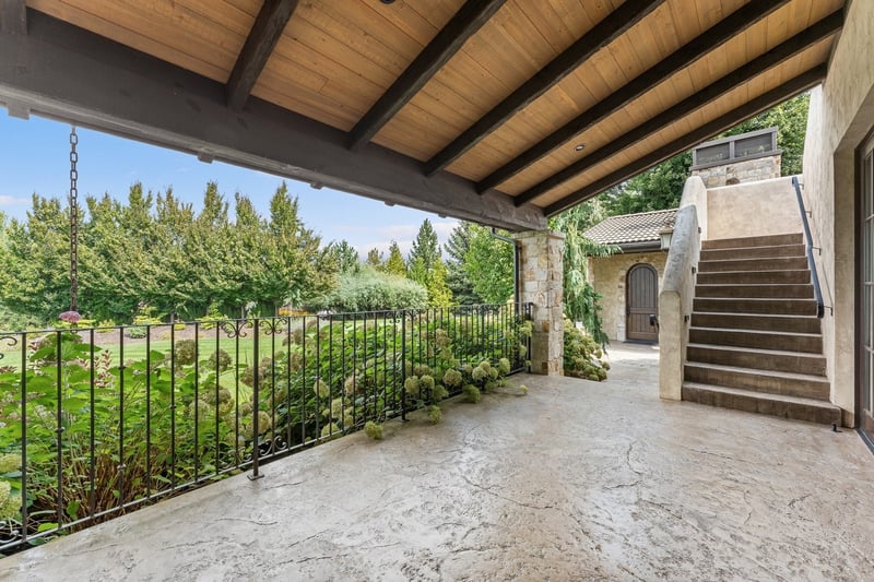 Luxury estate at 4303 Takla Road, Kelowna, BC — photo 34