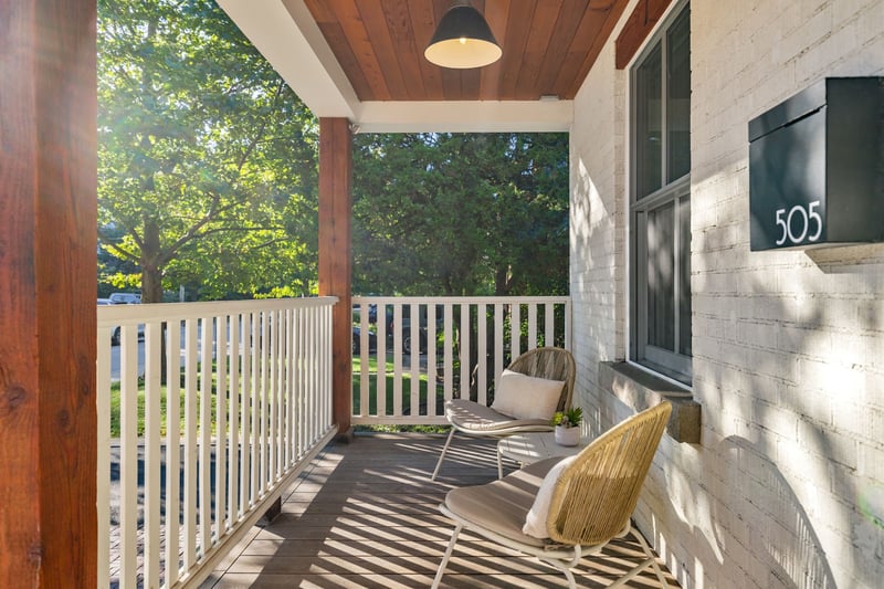 Luxury estate at 505 Burlington Avenue, Burlington, ON — photo 2