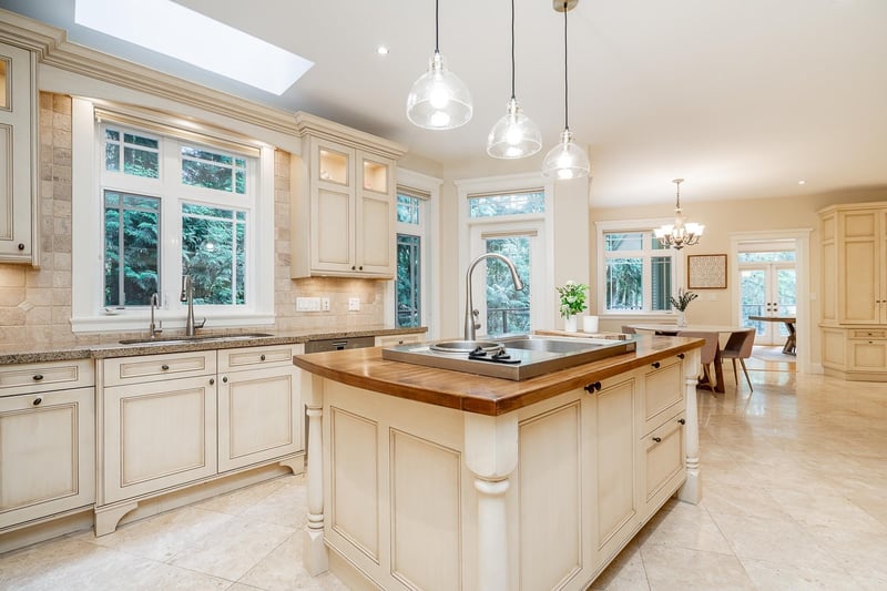 Luxury estate at 1535 Rockcress Place, Coquitlam, BC — photo 7