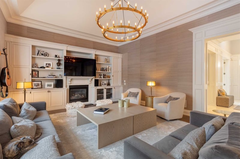 Luxury estate at 159 Jones Street, Oakville — photo 15