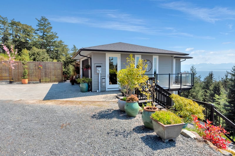 Luxury estate at 7470 Thornton Heights, Sooke, BC — photo 25