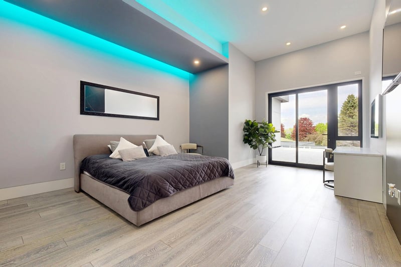 Luxury estate at 23 Hunters Glen Rd, Aurora, ON — photo 16