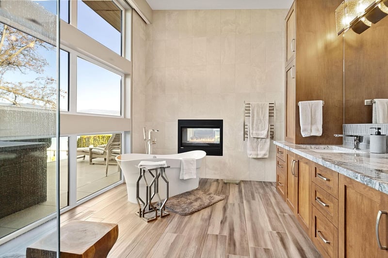 Luxury estate at 704 Stonor Street, Summerland, BC — photo 17
