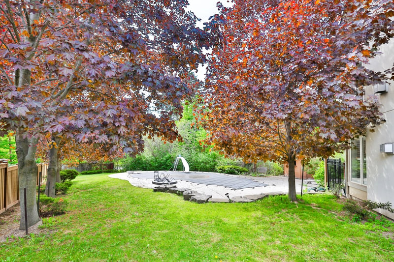 Luxury estate at 1832 Chesbro Court, Mississauga, ON — photo 16