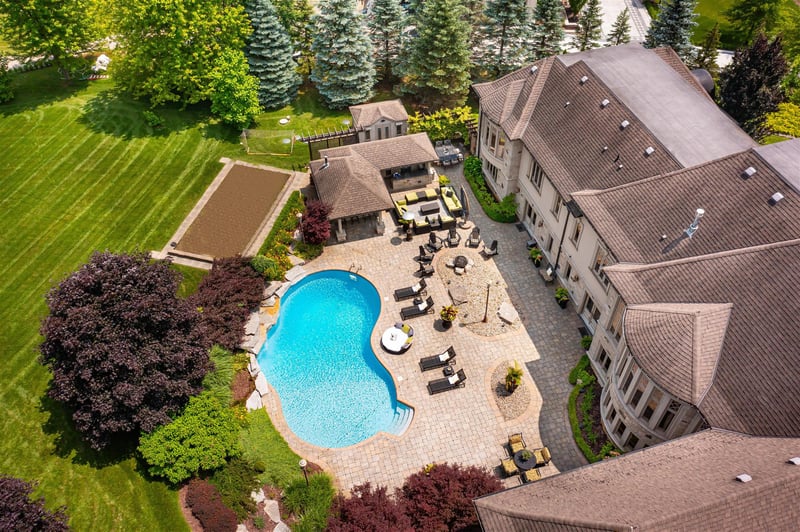 Luxury estate at 95 Eden Vale Dr, King City, ON — photo 14