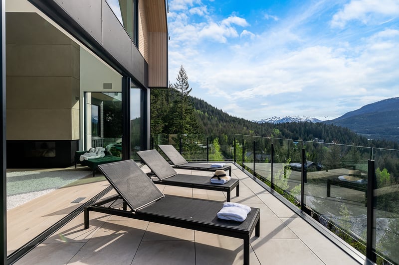Luxury estate at 3824 Sunridge Drive, Whistler, BC — photo 14