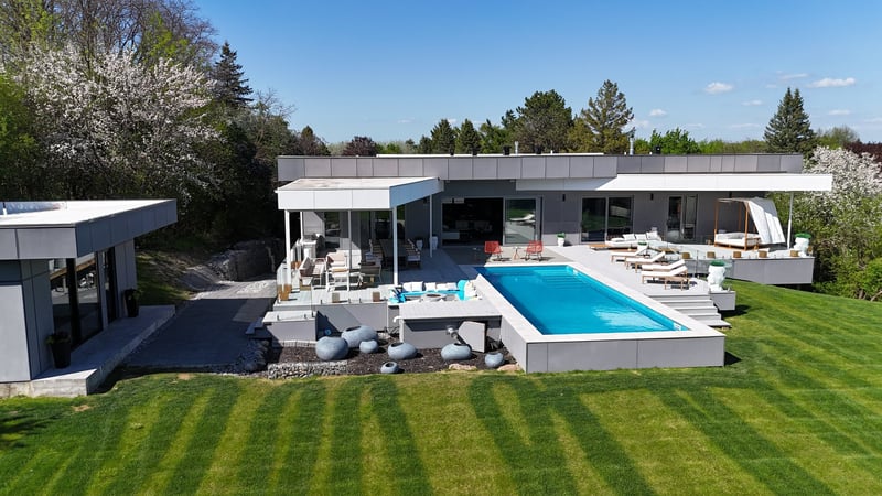 Luxury estate at 23 Hunters Glen Rd, Aurora, ON — photo 32