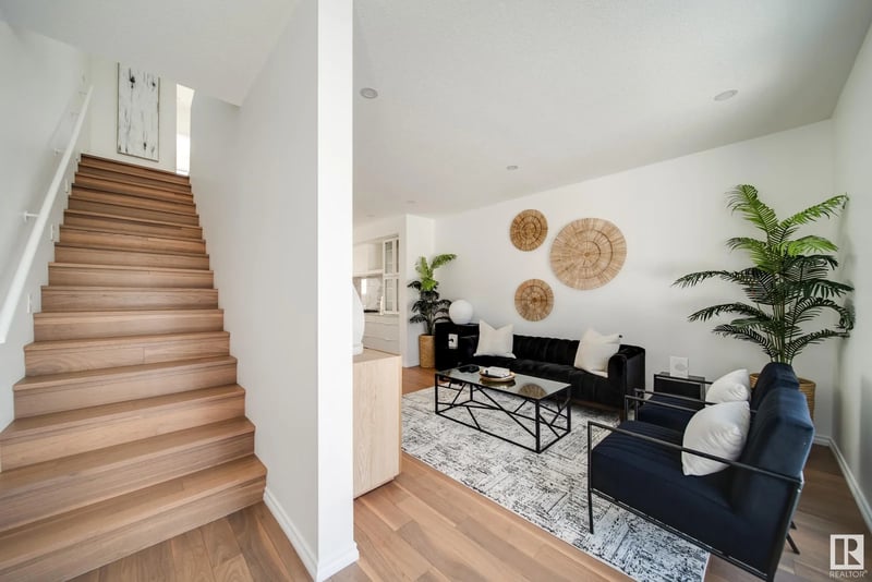 Luxury estate at 7540 80 Avenue Northwest, Edmonton, AB — photo 2