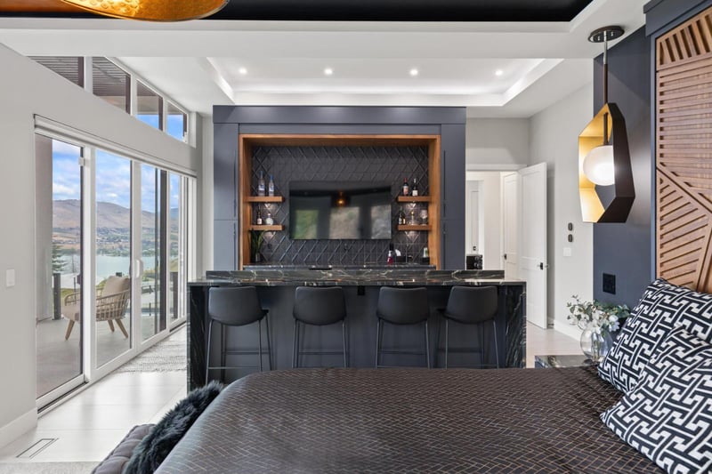 Luxury estate at 112 Sunset Boulevard, Vernon, BC — photo 11