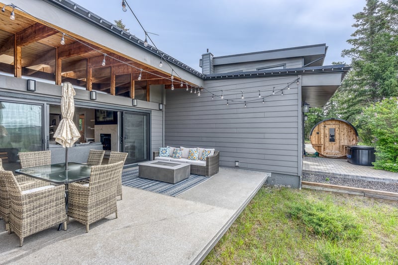 Luxury estate at 183 Pinebrook Way South West, Calgary, AB — photo 15
