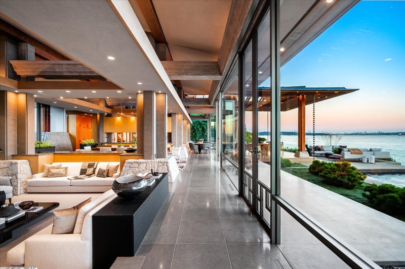 Luxury estate at West Bay, West Vancouver, BC — photo 11