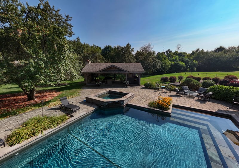 Luxury estate at 3 Rutland Hill Court, Caledon East, ON — photo 8