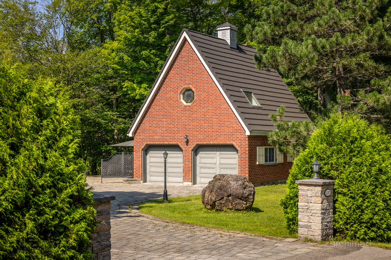 Luxury estate at 1087 Chemin Dunant Nord, Sainte-Anne-des-Lacs, QC — photo 15