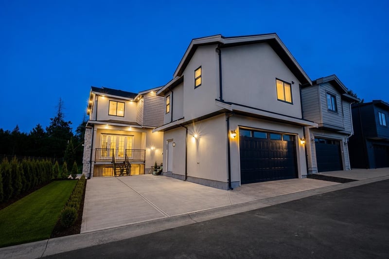 Luxury estate at 1495 168 Street, Surrey, BC — photo 13
