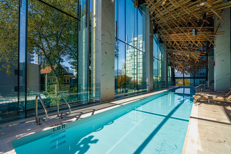 Luxury estate at 1568 Alberni Street, Vancouver, BC — photo 2