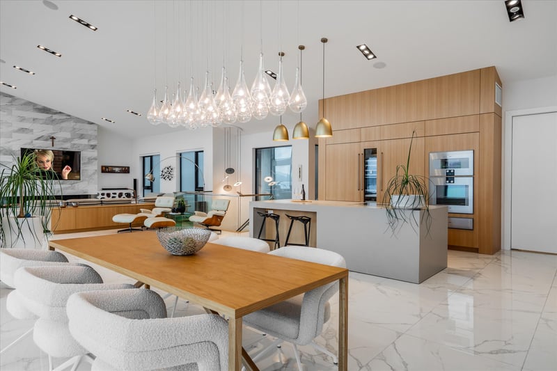 Luxury estate at 1136 Alderside Road, Port Moody, BC — photo 7