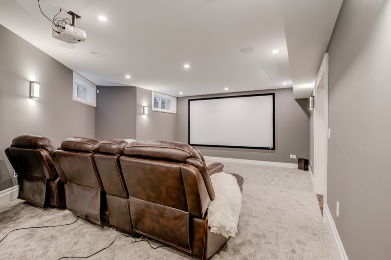 Luxury estate at 126 McGregor Crescent, Ancaster, ON — photo 35