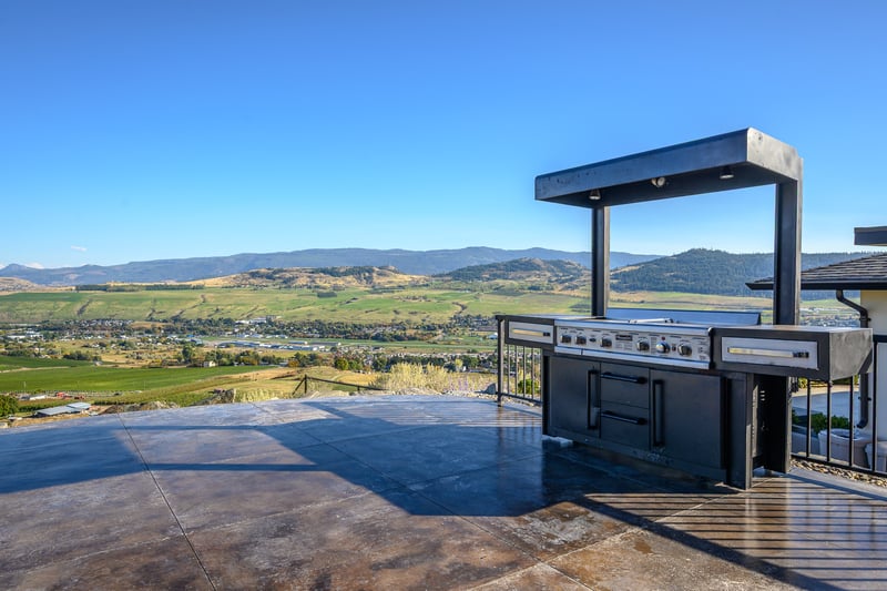 Luxury estate at 328 Cordon Place, Vernon, BC — photo 34