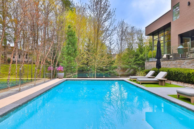 Luxury estate at 1102 Crestview Street, Oakville, ON — photo 46