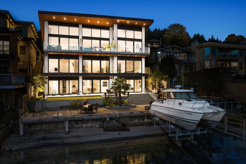 Luxury estate at 1136 Alderside Road, Port Moody, BC — photo 2