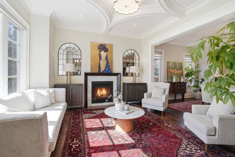 Luxury estate at 1395 Trotwood Avenue, Mississauga, ON — photo 11