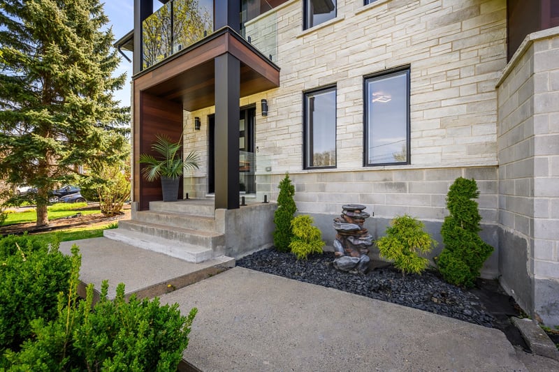 Luxury estate at 2536 Chemin du Calvaire, Varennes, QC — photo 3