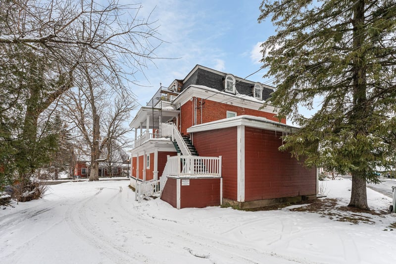 Luxury estate at 30 Rue Principale Sud, Sutton, QC — photo 28