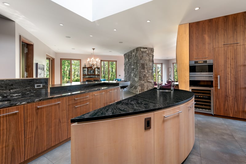 Luxury estate at 5308 Lakeshore Road, Kelowna, BC — photo 14