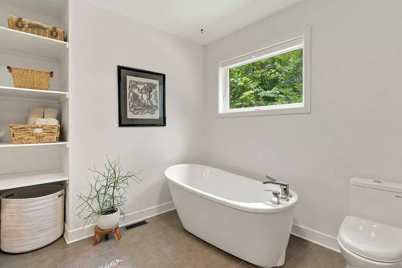 Luxury estate at 18 Rue des Faux Trembles, Eastman, QC — photo 24