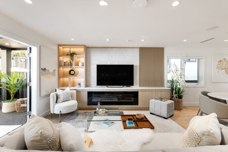 Luxury estate at 806 Montroyal Boulevard, North Vancouver, BC — photo 17