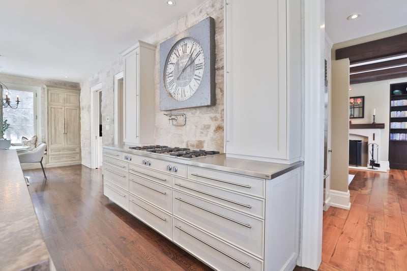 Luxury estate at 1093 Algonquin Drive, Mississauga, ON — photo 16