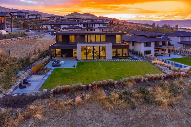 Luxury estate at 1678 Fawn Run Drive, Kelowna — photo 2