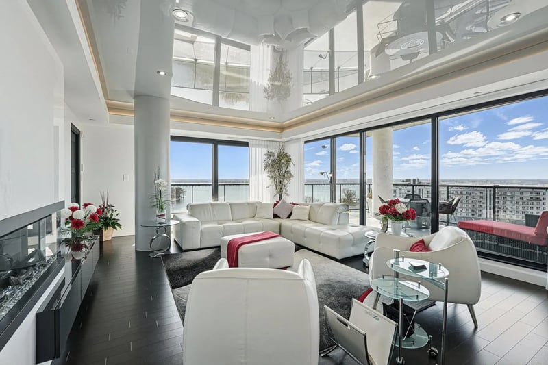 Luxury estate at 1400 Av. des Draveurs #1005, Trois-Rivieres, QC — photo 2