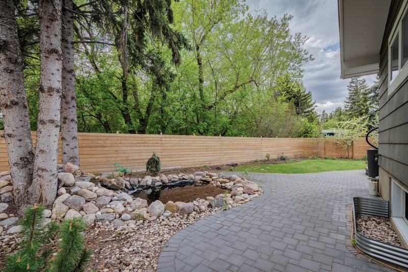 Luxury estate at 13615 Buena Vista Road Northwest, Edmonton, AB — photo 4