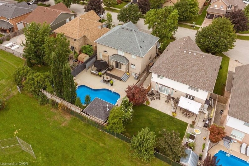 Luxury estate at 55 Chianti Crescent, Hamilton, ON — photo 41