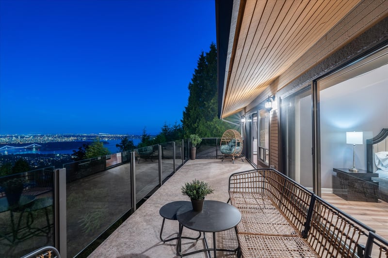 Luxury estate at 1521 Chartwell Drive, West Vancouver, BC — photo 15