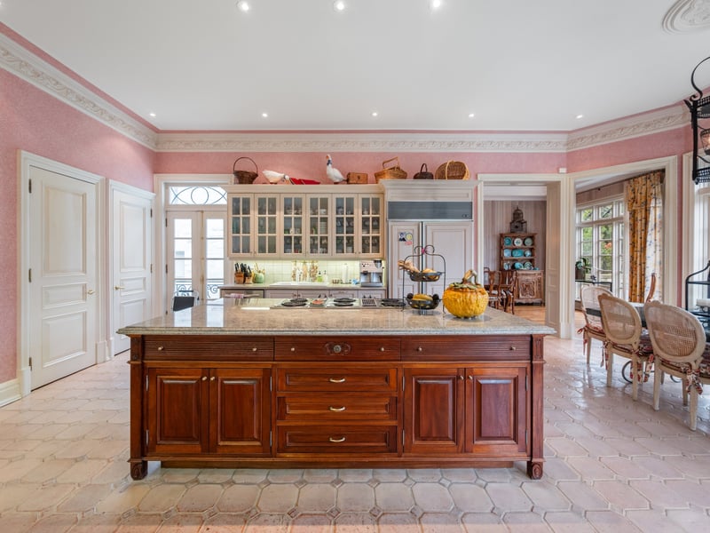 Luxury estate at 94 Dunvegan Road, Toronto, ON — photo 15