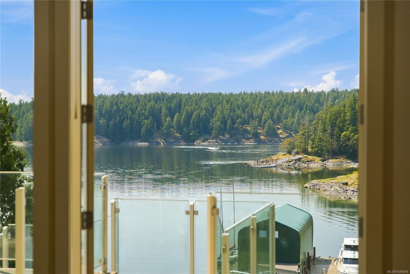 Luxury estate at 1157 West Road, Quadra Island, BC — photo 20