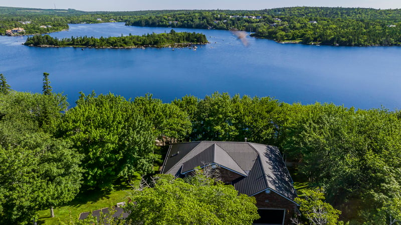 6-bedroom luxury home in 91 Sarah Ingraham Drive, Williamswood