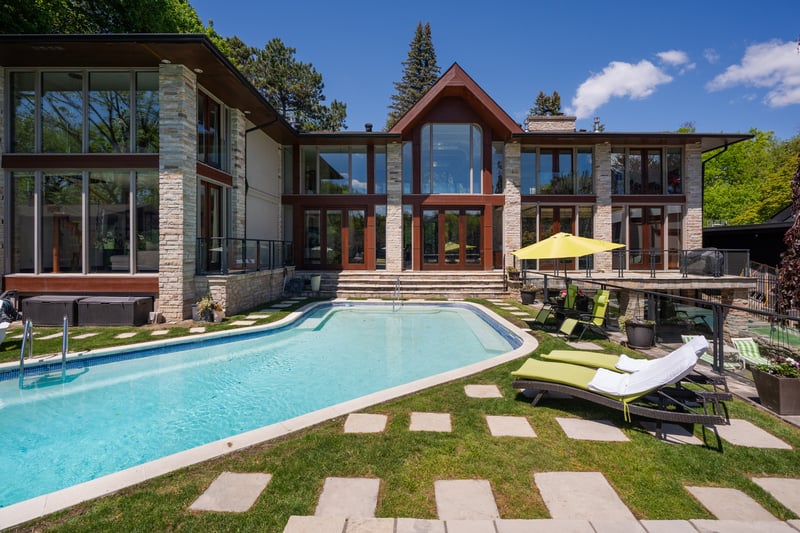 Luxury estate at 1510 Pinetree Crescent, Mississauga, ON — photo 35
