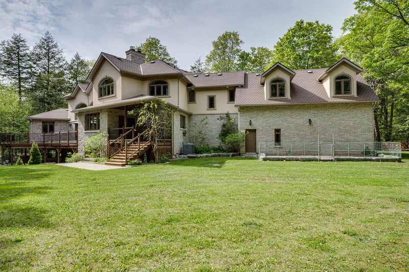 Luxury estate at 1105 Dalkab Crescent, Innisfil — photo 3