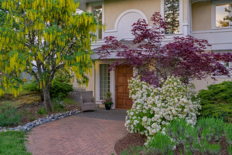 Luxury estate at 4699 Kerryview Drive, Victoria, BC — photo 2