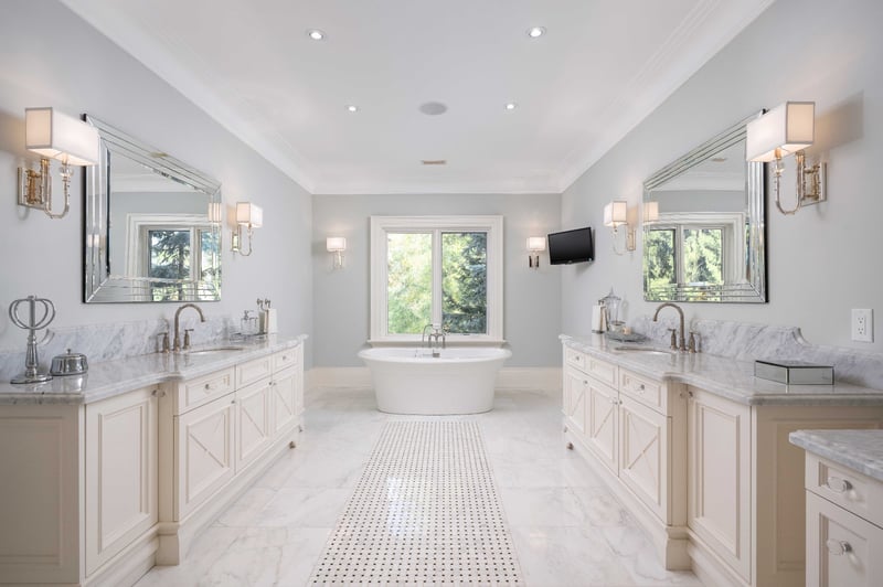 Luxury estate at 1469 Crescent Road, Mississauga, ON — photo 32